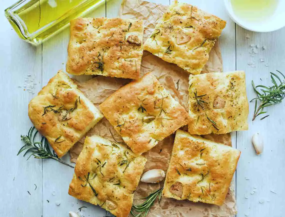 Rosmary focaccia - 799x610