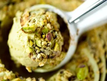 Gelato with pistachio - 350×265