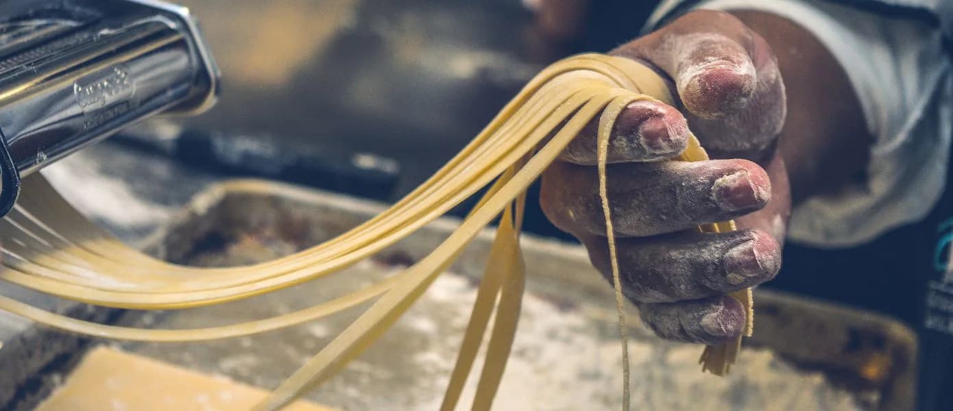 Best pasta making classes in Sydney Feature Image 1390x600