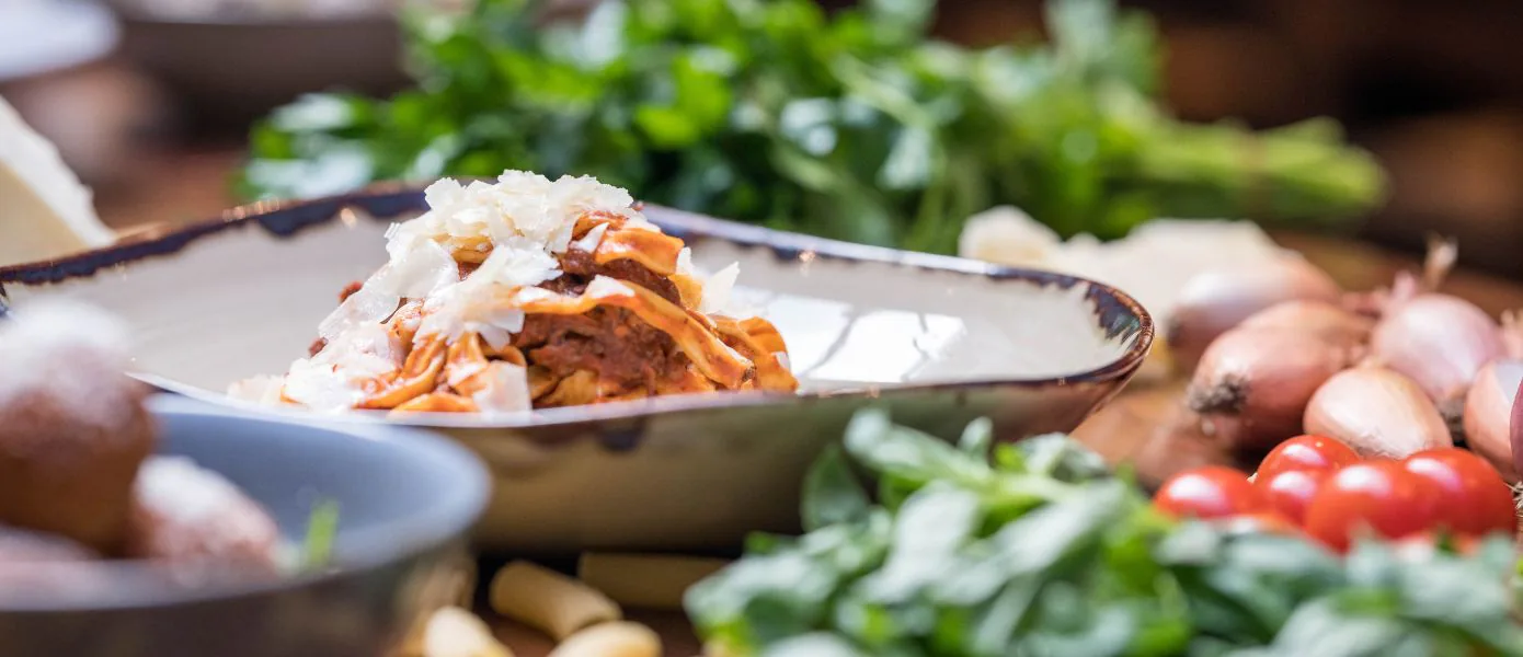 Best Italian cooking Classes in Italy Feature Image - 1390x600