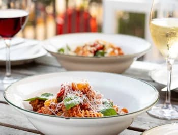 Food with wine - 350×265