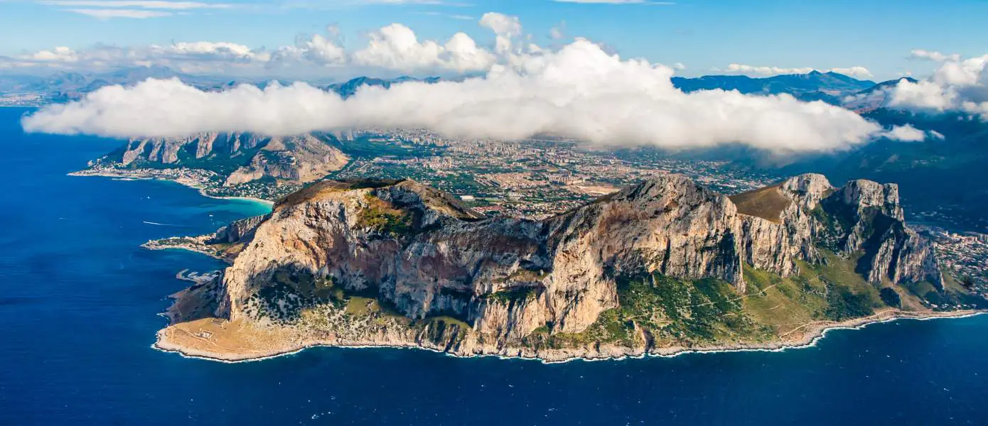 Best Cooking classes in Sicily Feature Image - 1390x600