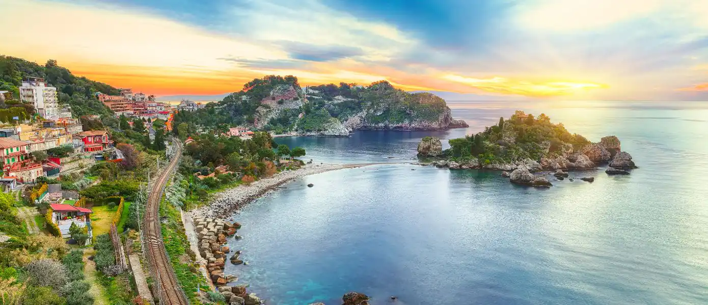 Best restaurants in Taormina with a view Feature Image - 1390x600