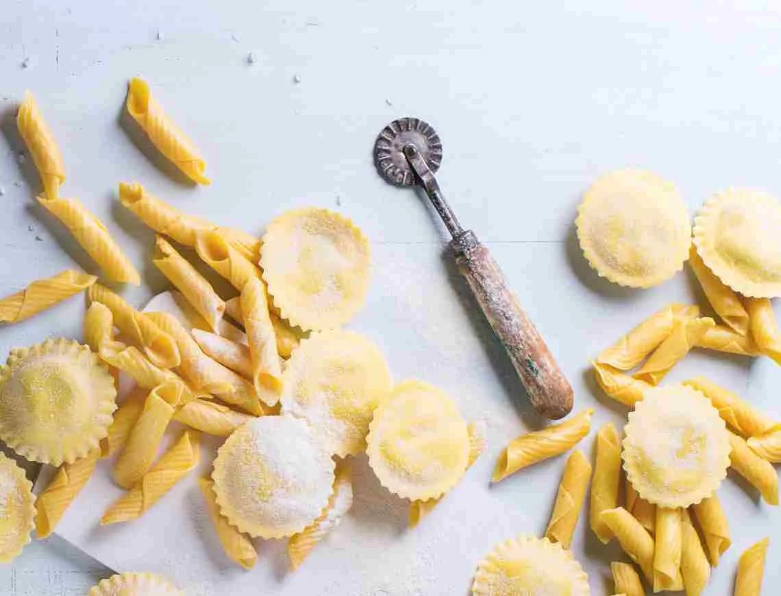 Fresh ravioli and penne pasta - 799x610