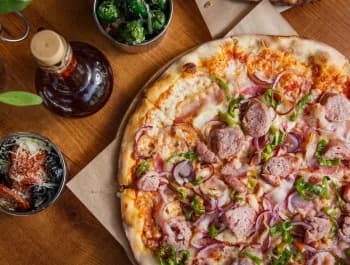 Pizza with sausage - 350×265