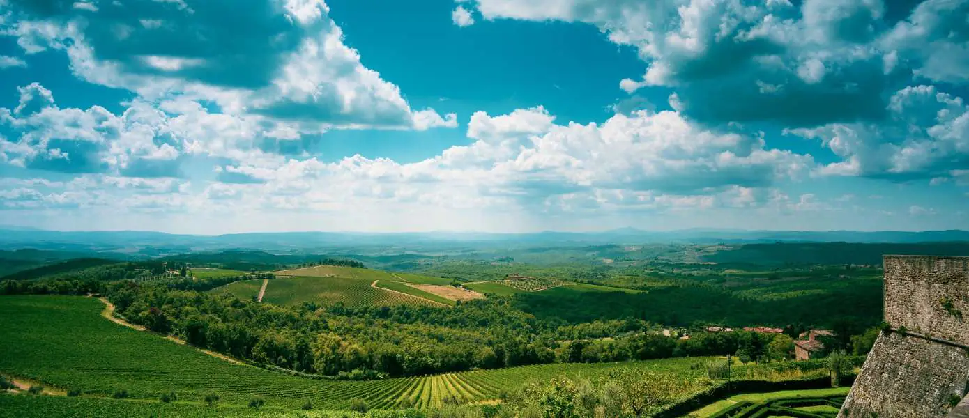 Best Italian cooking classes and Wine Tour in Tuscany Feature Image - 1390x600