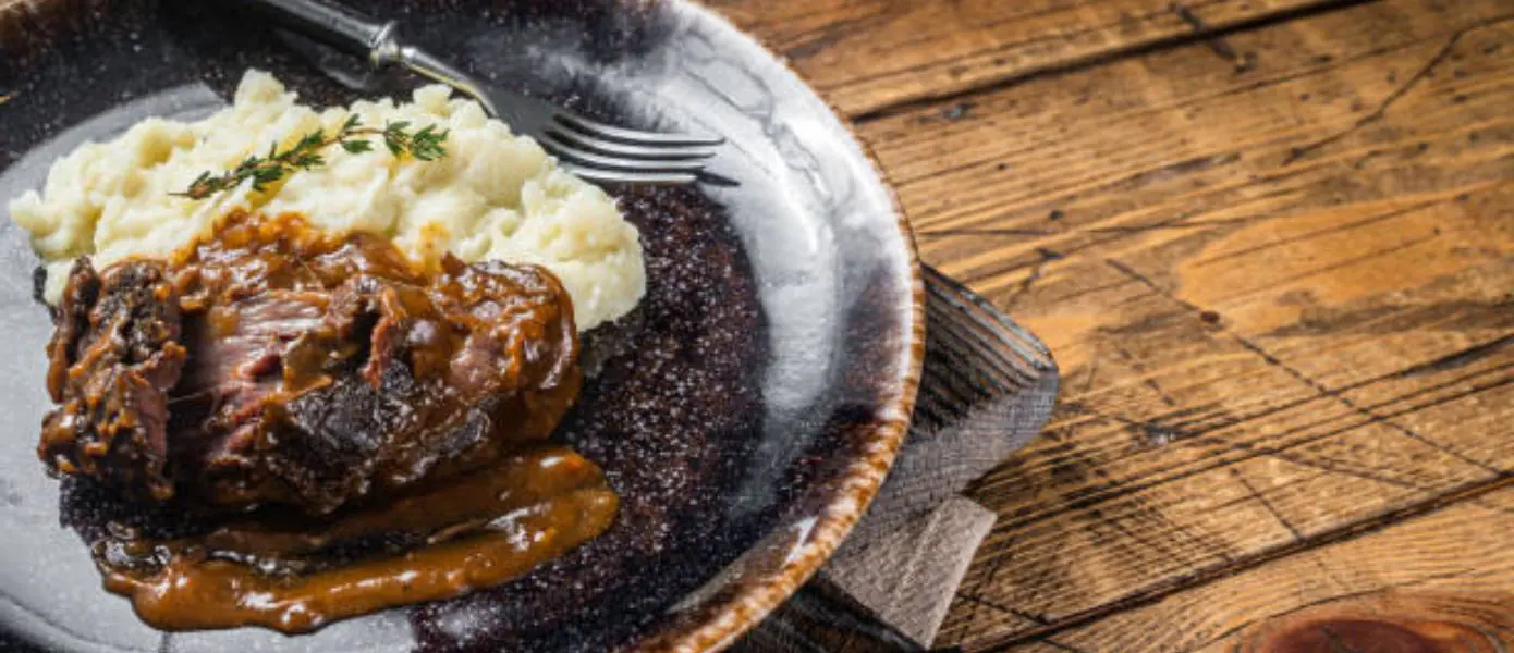 Brasato al Barolo recipe Feature Image - 1390x600