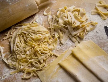 Fresh pasta and pasta sheets - 350×265